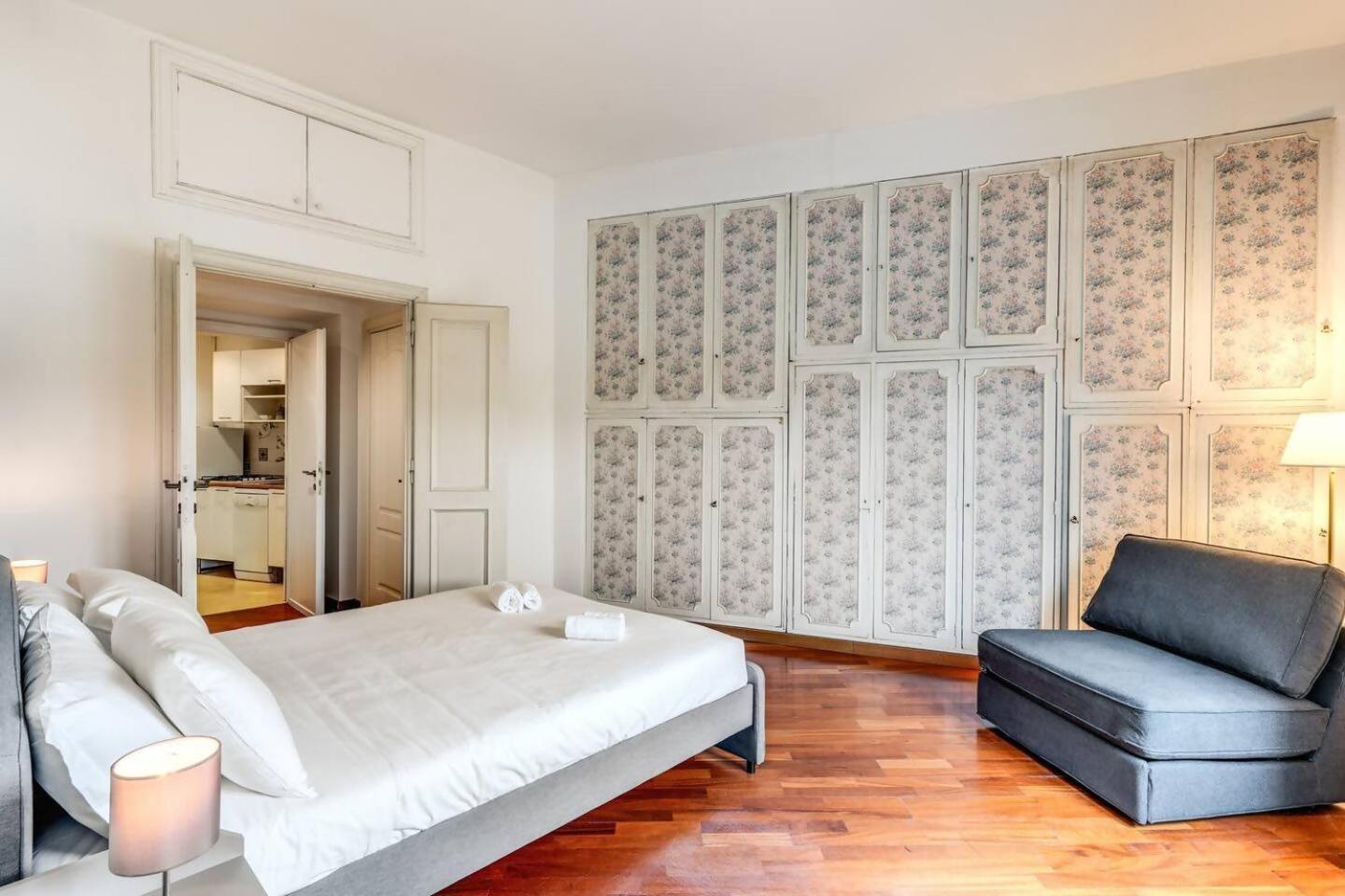 Splendid Flat On The Tiber River Rzym Zewnętrze zdjęcie